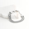 Pulseira em aço com fio largo, prateada Pulseira em aço com fio largo, prateada