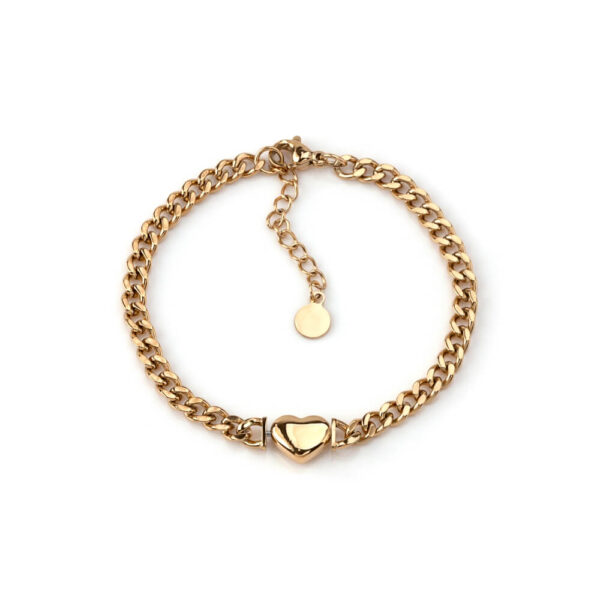 Pulseira em aço com fio de largura média e pendente em forma de coração dourada