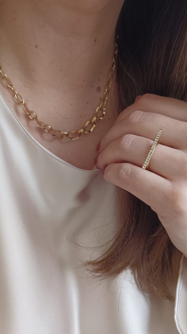 Anel ajustável em aço comprido com zirconias