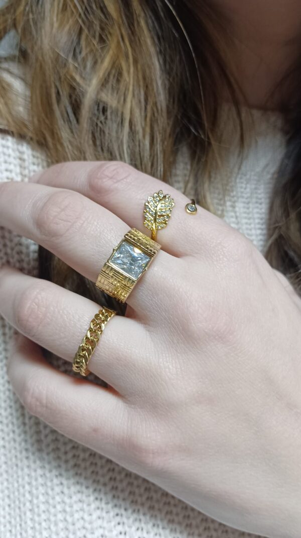 Trio de anéis em aço