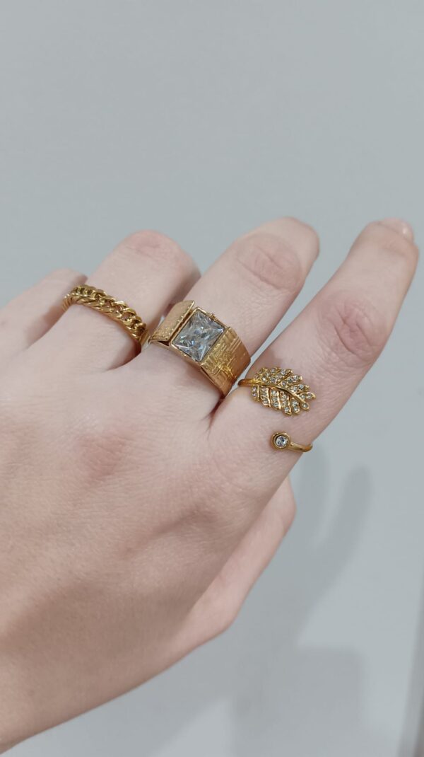 Trio de anéis em aço