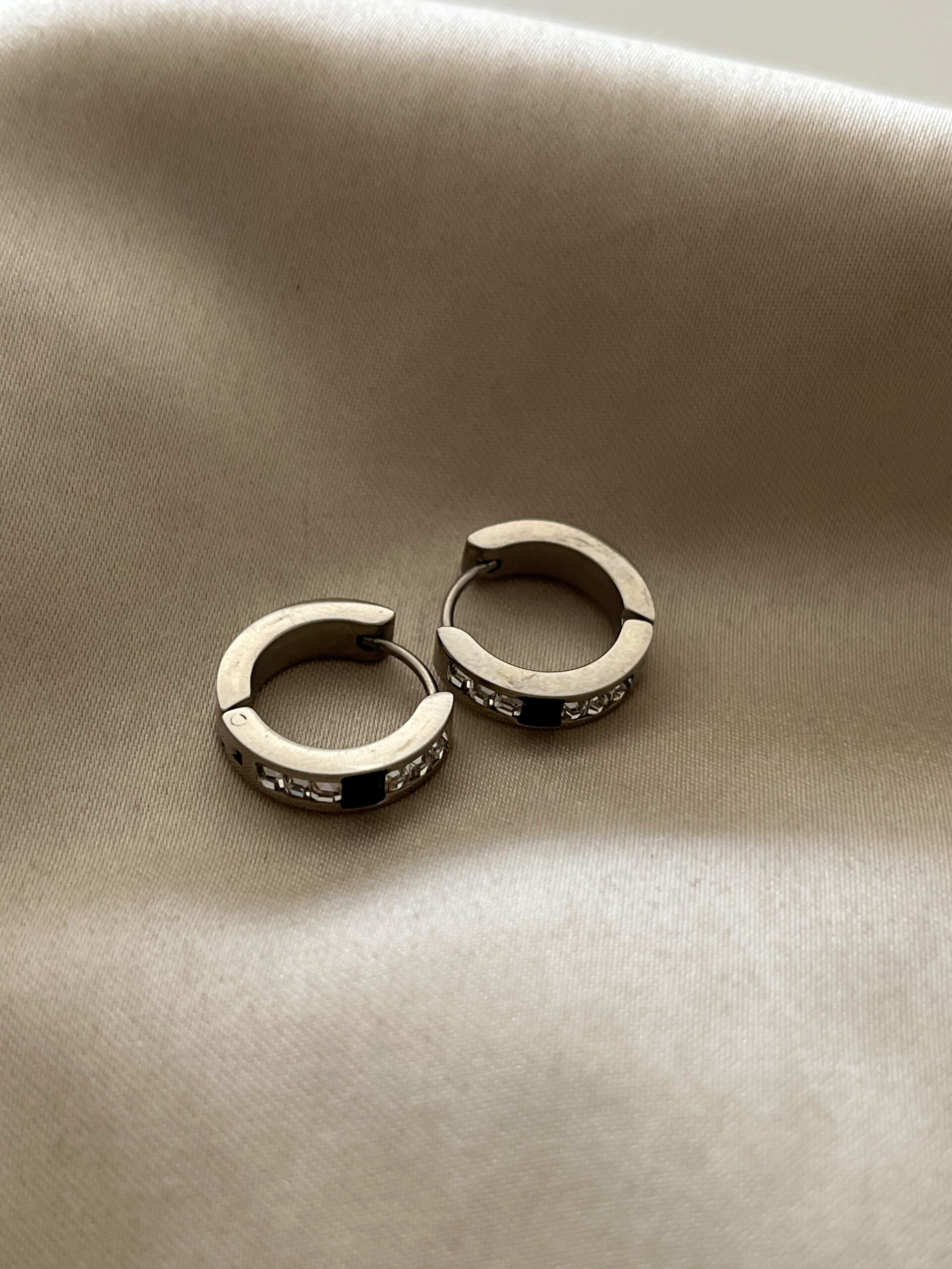 Argolas em Aço Brilhantes